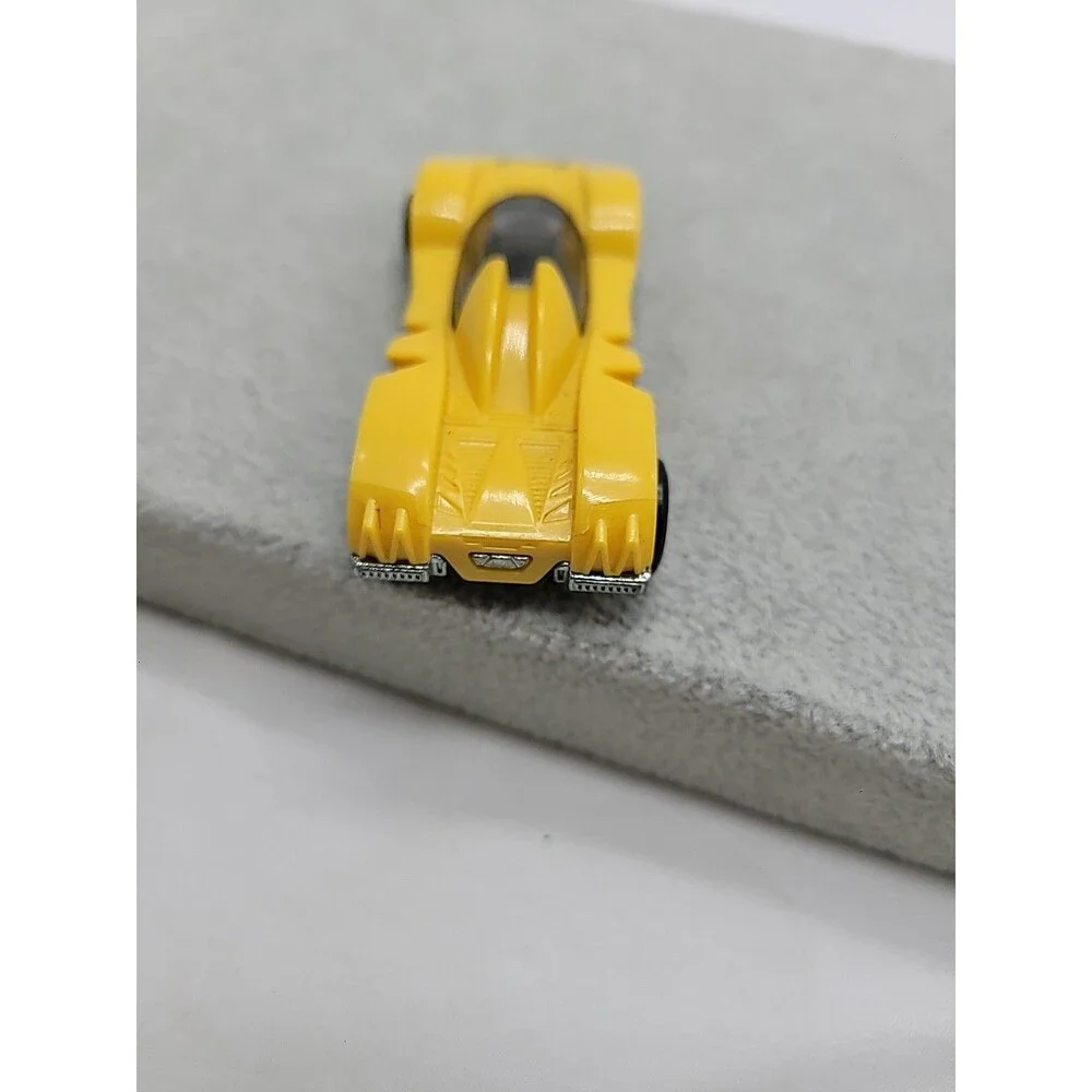 Hot Wheels Teegray Yellow Exotic Sports Car with Chrome Wheels 1:64